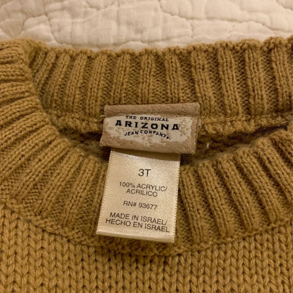 Two boys sweaters. - Picture 6 of 8